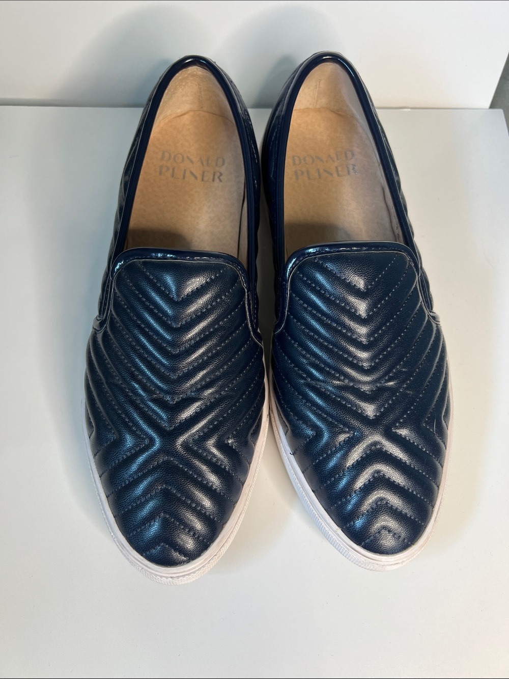 Donald J. Pliner Slip On Pammy Flats Shoes Size5 1/2